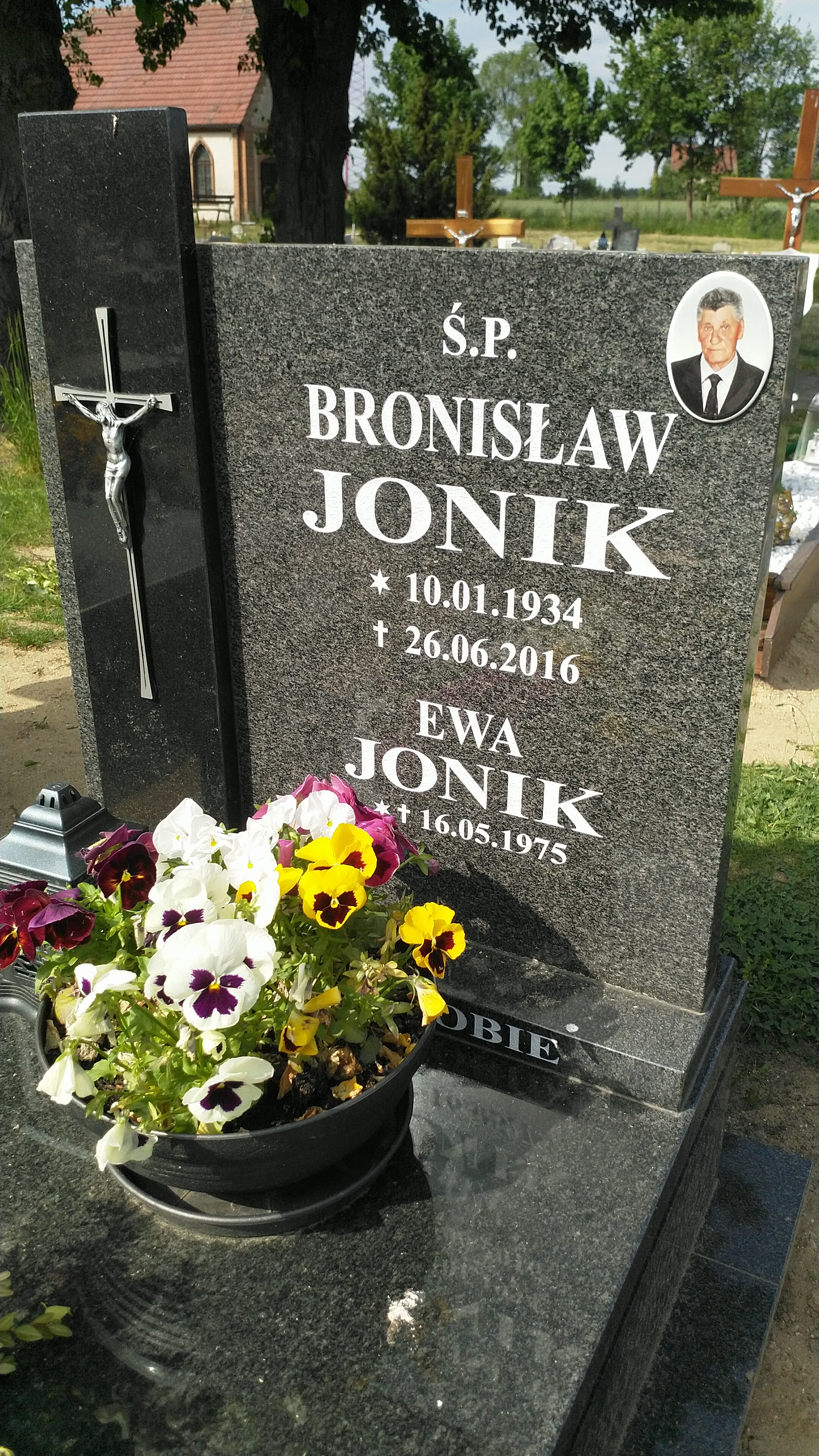 Grób Bronisław Jonik