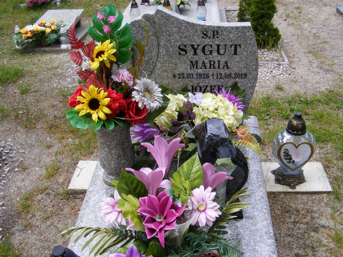 Maria Sygut 1926 Osiecznica - Grobonet - Wyszukiwarka osób pochowanych